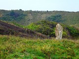 Der erste komplette Tag begann mit fiesen Winden aus verschiedenen Richtungen. Zuerst einmal die Küste etwas erkunden. Nach zwei, drei Stopps, wollte ich es zunächst im Windschatten versuchen. Die Kulisse war absolut genial…die bekannten Steinsäulen direkt am Strand und im Hintergrund die imposante Küste mit etlichen Stein“monumenten“