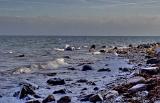 Leider ist der Wind in diesem Jahr ein absolutes Arschloch. Das fing schon auf Bornholm an. Tolles Haus, toller Strand, aber leider Sturm, direkt auf die Nase. Und das zog sich so durch meine Angelsaison. Ob nun in Schweden auf Hechte im Frühsommer, oder im September auf Langeland. Tolle locations, wochenlange Recherchen und Vorplanungen und dann.....Wind direkt in die Fresse.....und Wind bedeutete in dem Fall immer wieder eine 4-5 Bft., oder mehr.....